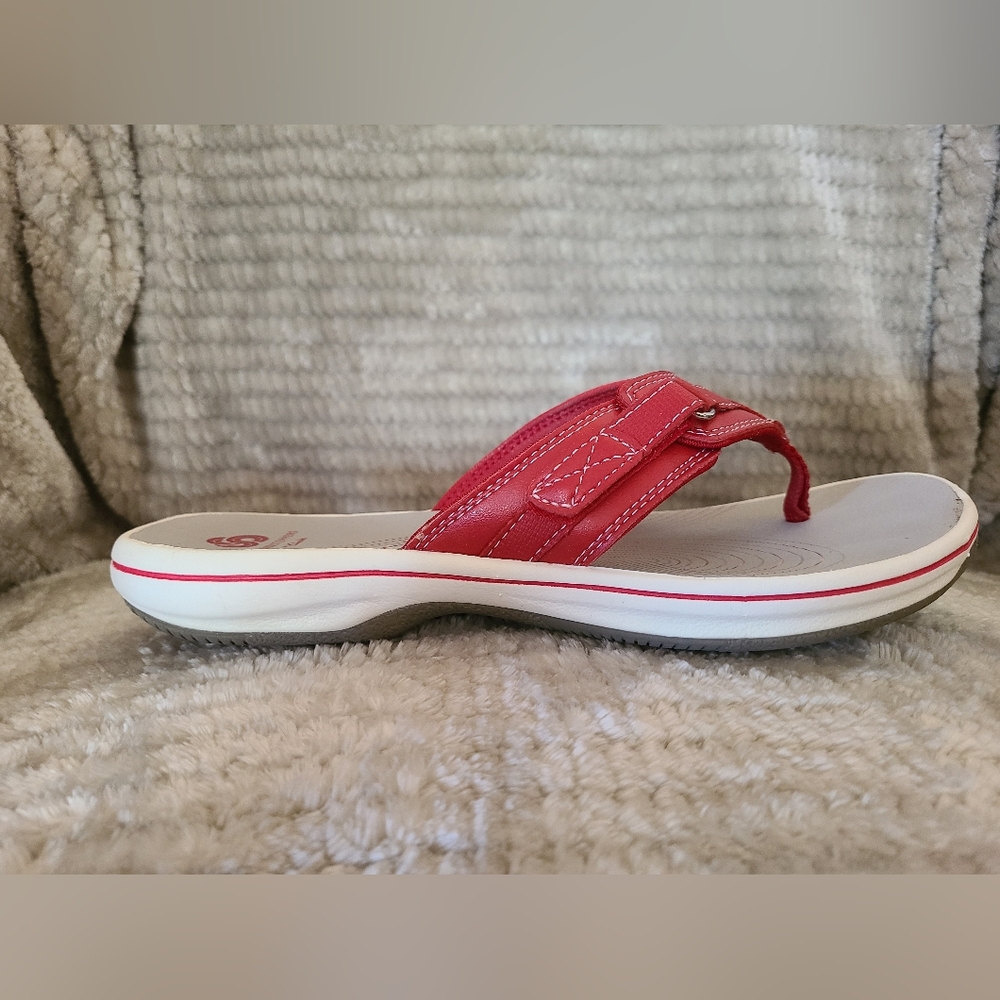 Cloudsteppers By Clarks Size 7 - image 3